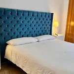 - Alicate Beachfront Apartment- 8 Marbella