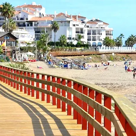 شقة - Alicate Beachfront Apartment- 8 ماربيا