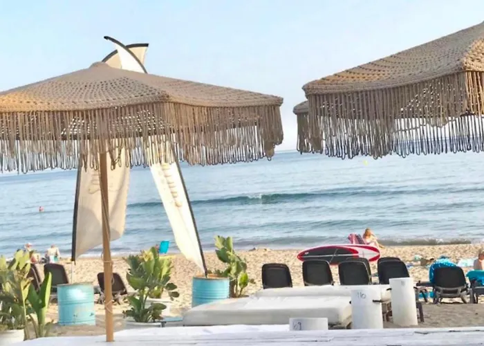 شقة - Alicate Beachfront Apartment- 8 ماربيا