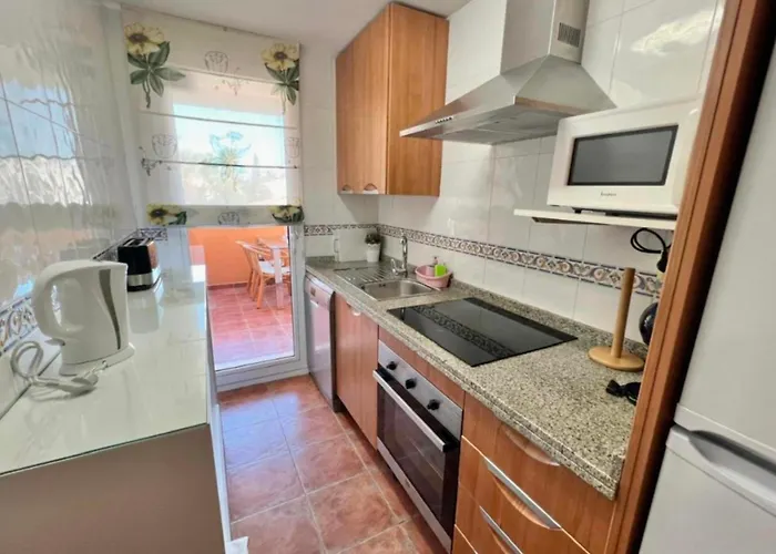 Apartament - Alicate Beachfront Apartment- 8 Marbella