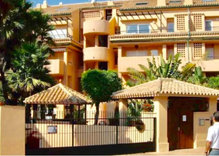 شقة - Alicate Beachfront Apartment- 8 ماربيا