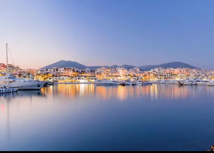 - Alicate Beachfront Apartment- 8